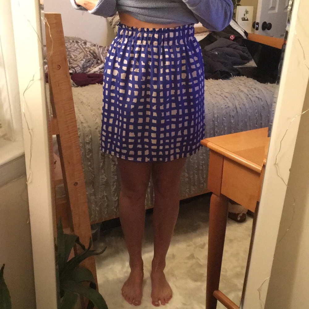 High waisted skirt